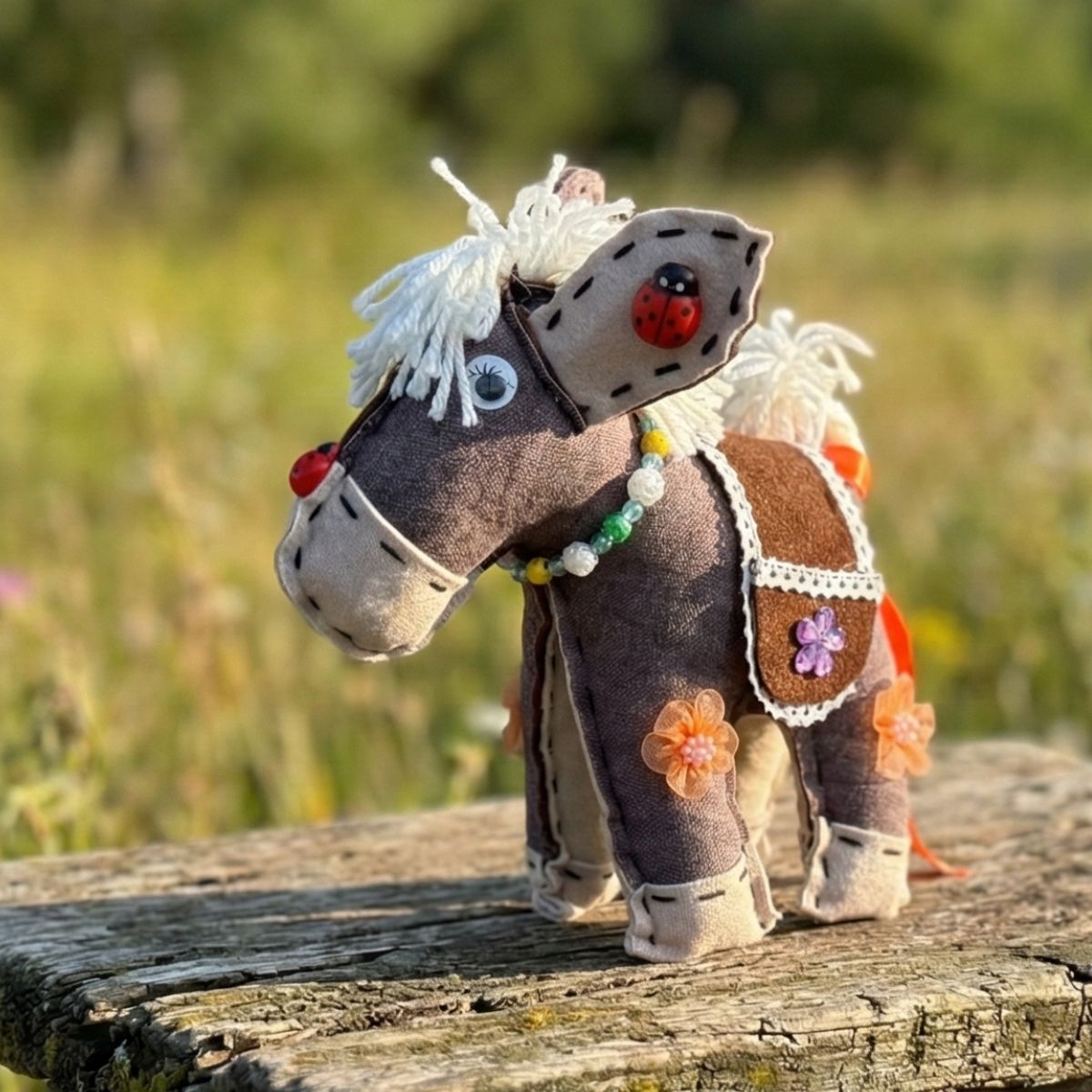 Kopyciak ciemny beż